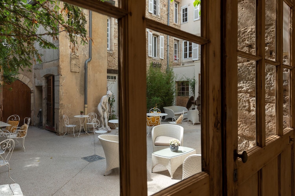 Hotel Des Remparts 38/67