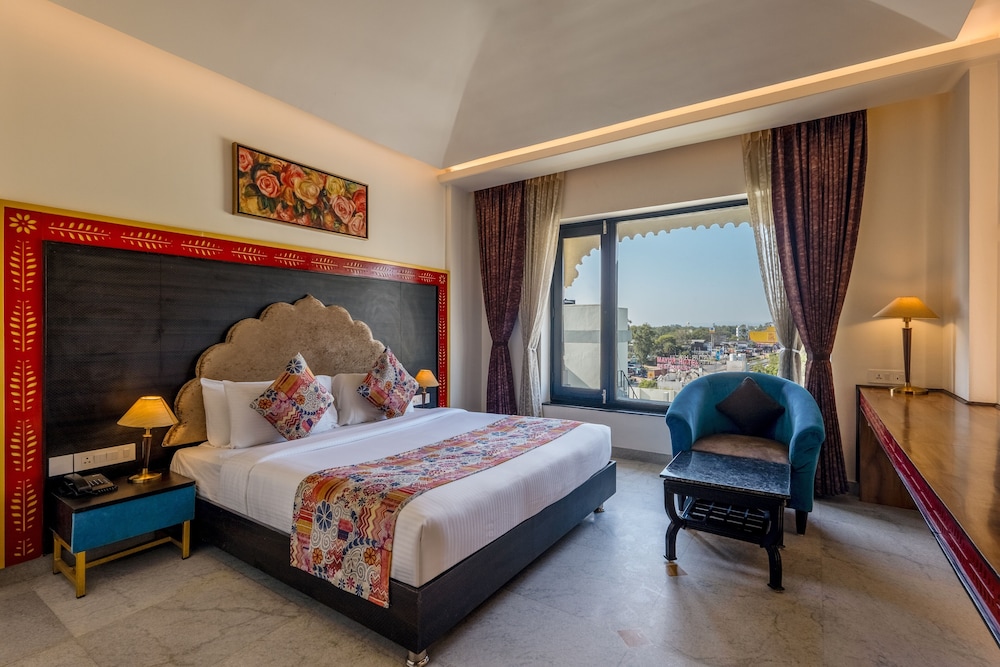 Sterling Balicha, Udaipur 16/55