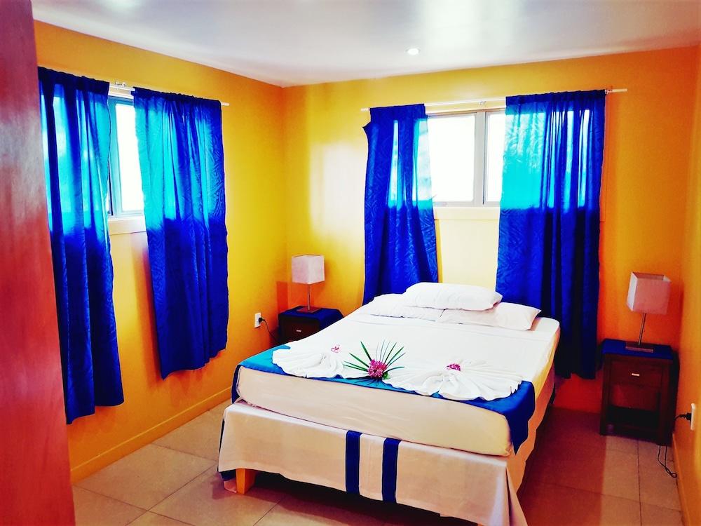 Room, Guest House