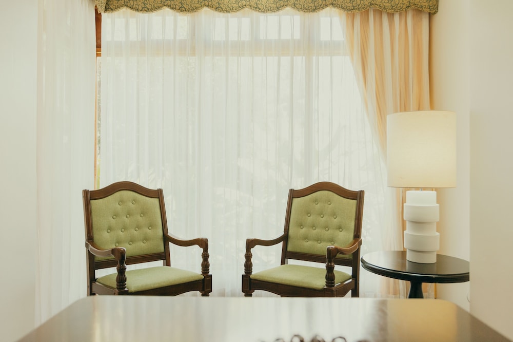 El Rodeo Estancia Boutique Hotel &amp; Steakhouse 56/66
