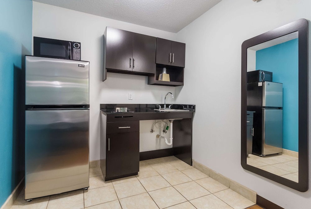 Motel6 Gulf Shores, AL 6/34