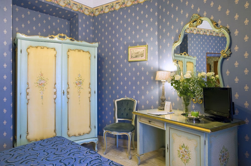 Hotel Villa San Lorenzo Maria 50/57