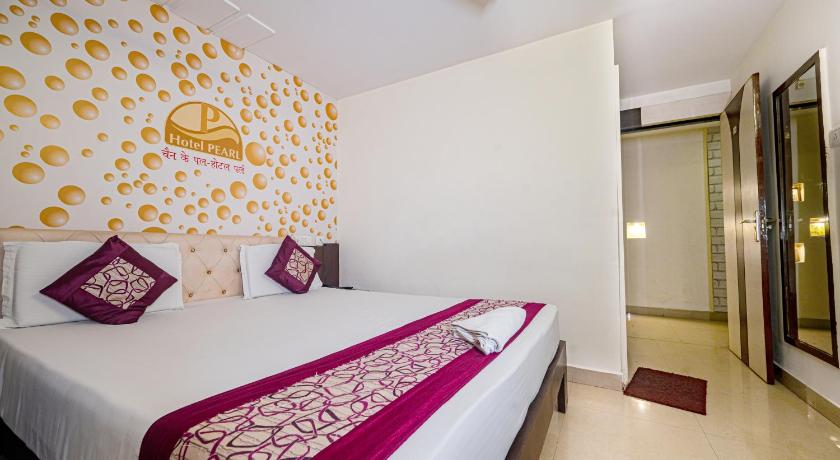 Oyo 3465 Hotel Pearl 11/50