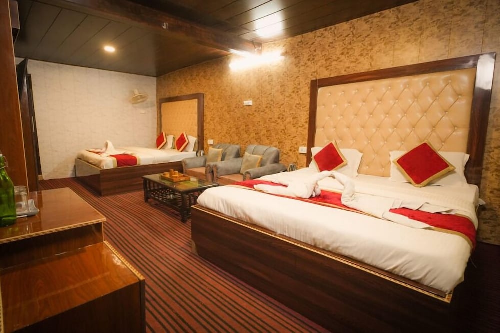 Hotel Kausani Retreat 20/48