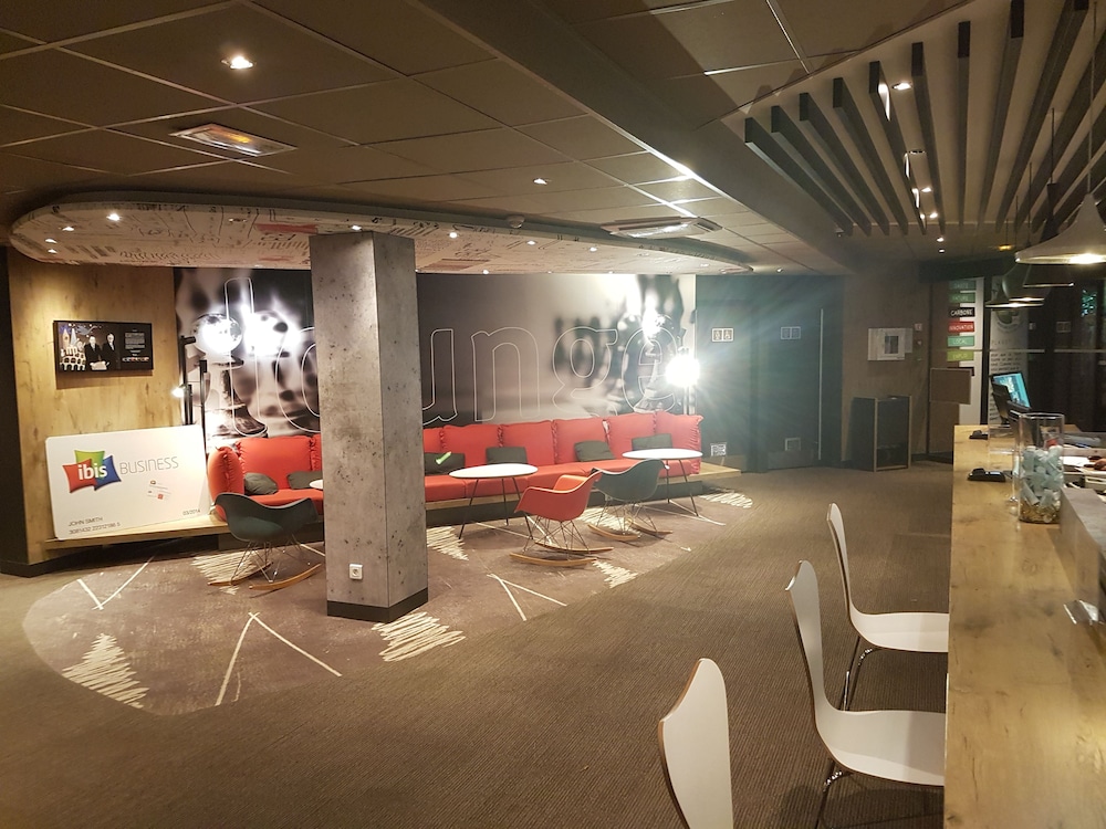 HOTEL IBIS Evry Courcouronnes 6/48