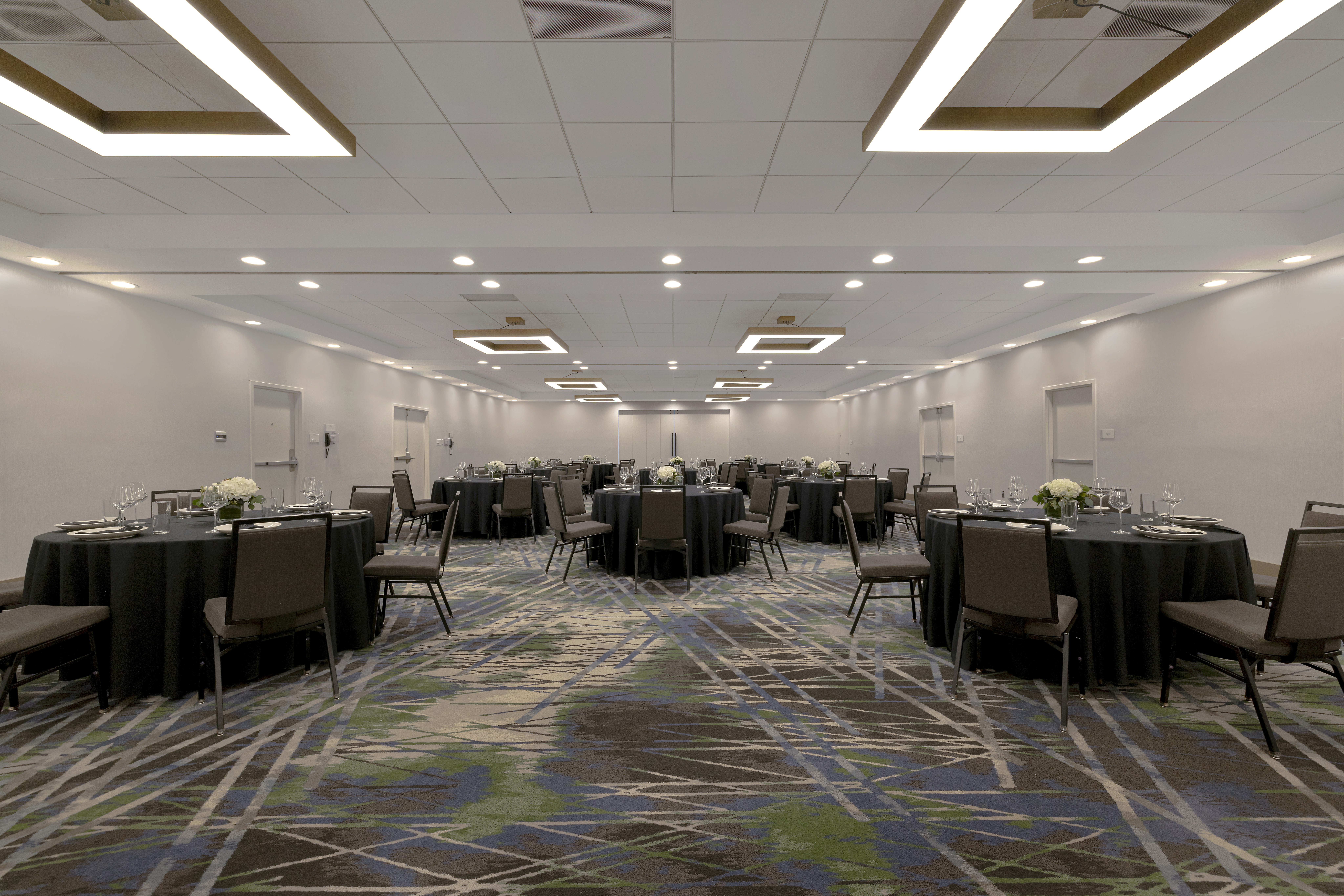 DoubleTree by Hilton Palmdale 69/75