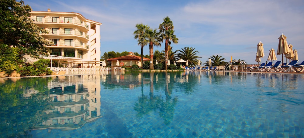 Valentin Son Bou Hotel Apartments 13/85