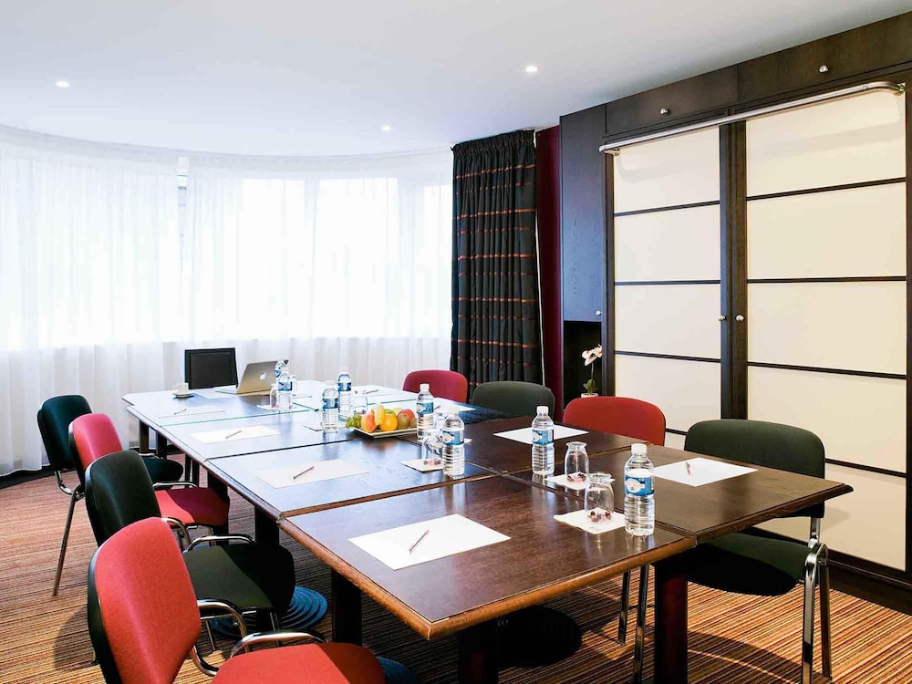MERCURE RENNES CESSON 61/69