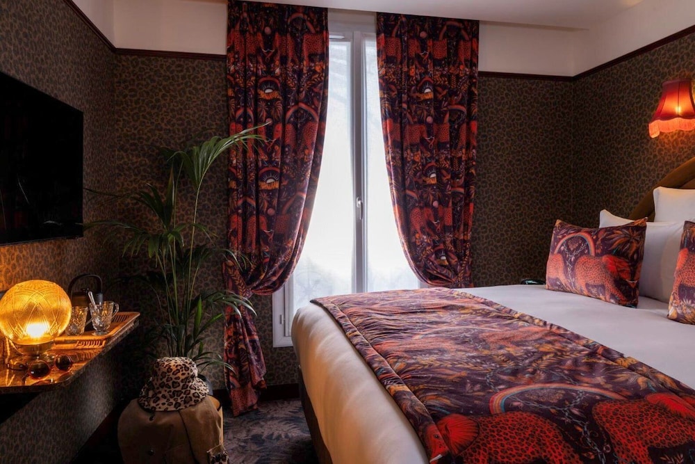 Hotel Ginette a la Folie 13/79