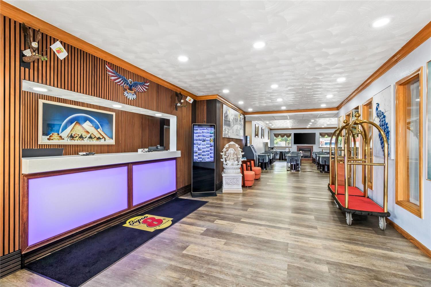 Super 8 by Wyndham Uniontown PA 6/29