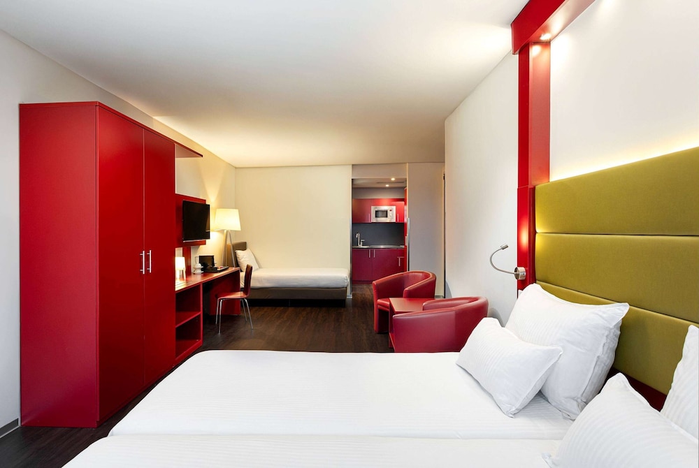 Lounge, Twin Beds