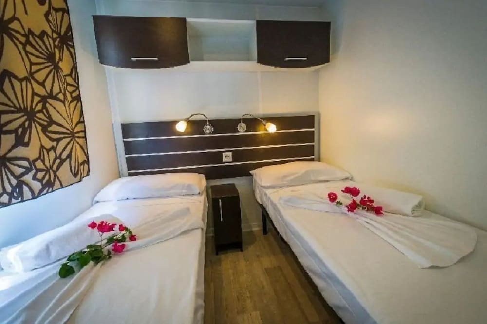 TILIGUERTA CAMPING VILLAGE 42/72