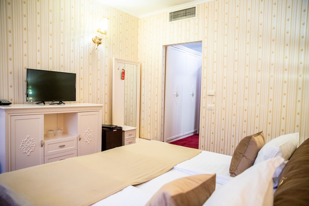 Hotel Carpathia 25/68