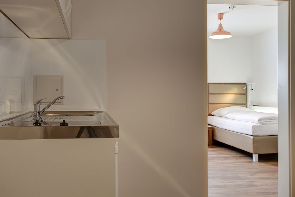 INA Boutique 030 Hannover-City 24/42