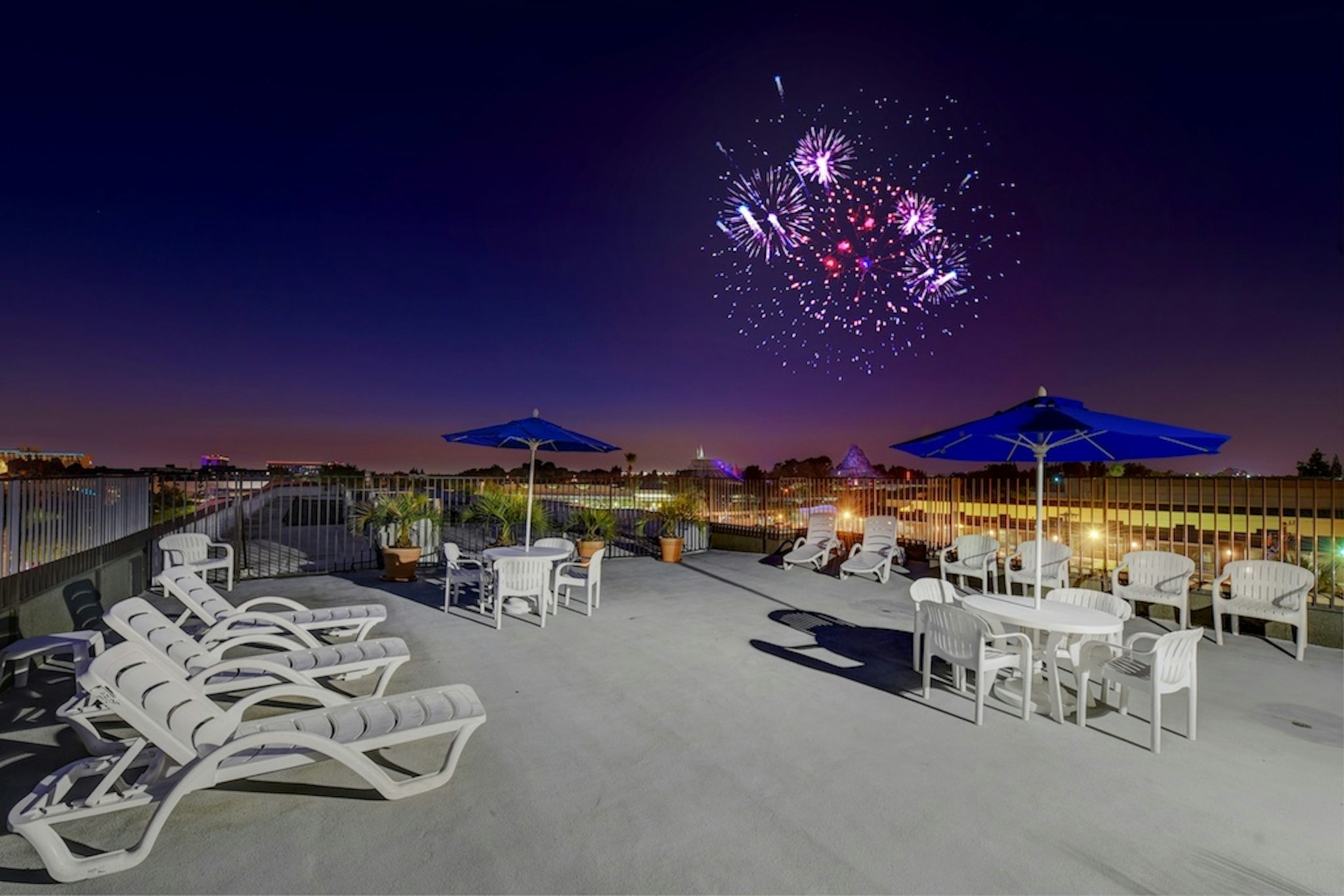 Anaheim Desert Inn and Suites 14/14