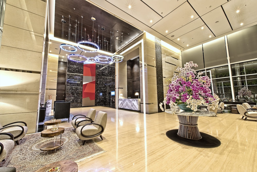 MELIA MAKASSAR 36/73
