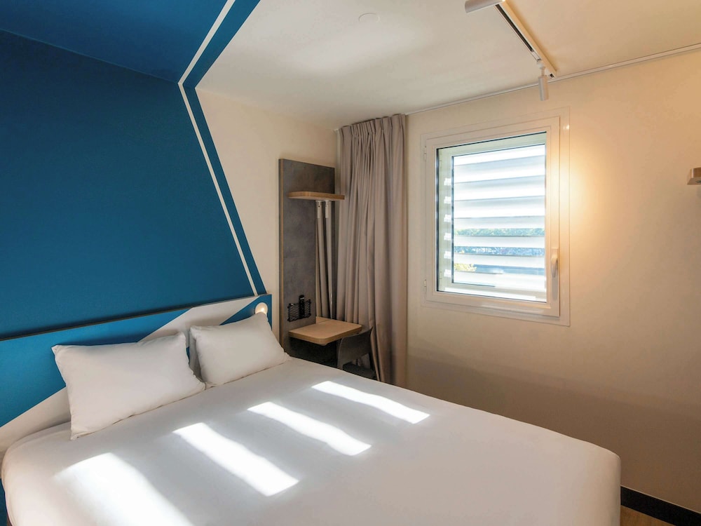 Ibis Budget Lyon Confluence 35/56