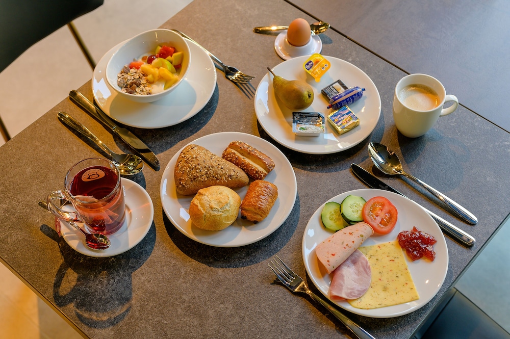 Hotel Ibis Friedrichshafen Airport Messe 57/70