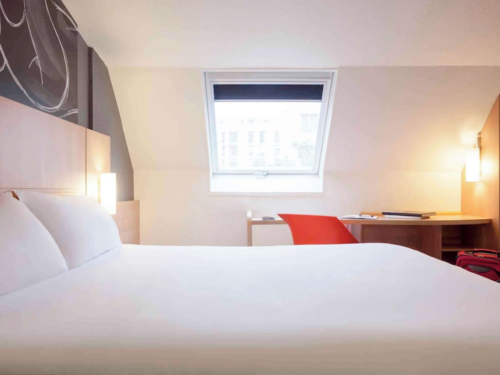 Ibis Paris Maine Montparnasse 14eme 17/58