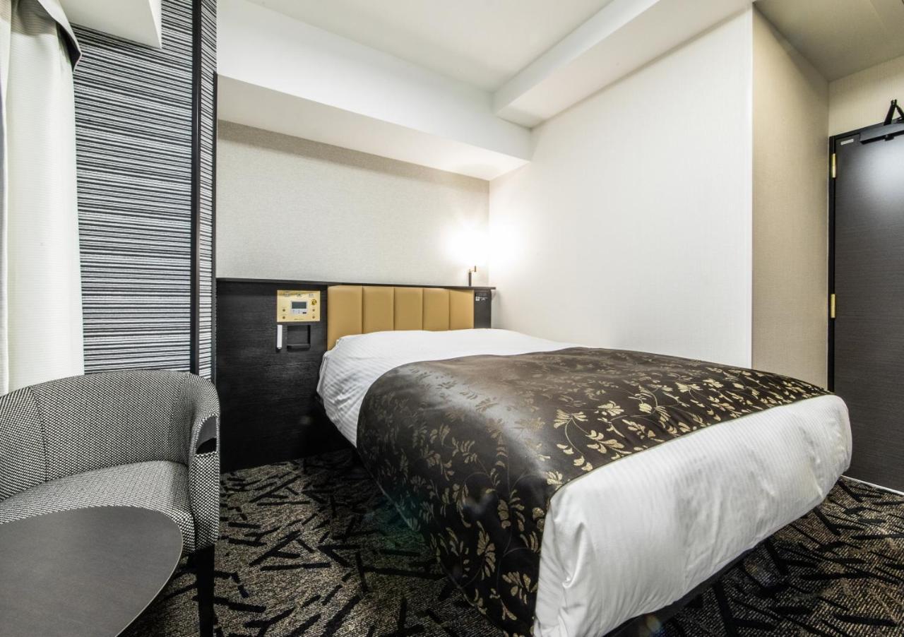 Room, Double Bed