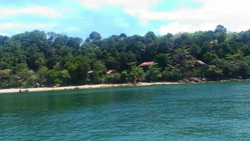 Jungle Hill Beach Bungalow 45/63