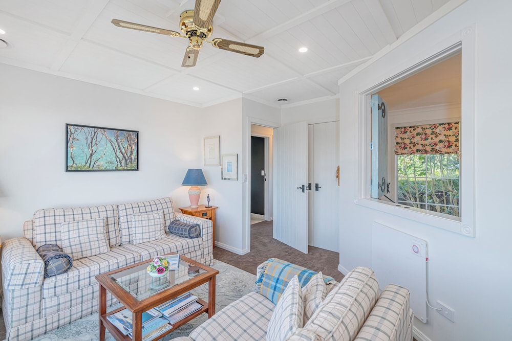 Bayview Valley Lodge 24/49