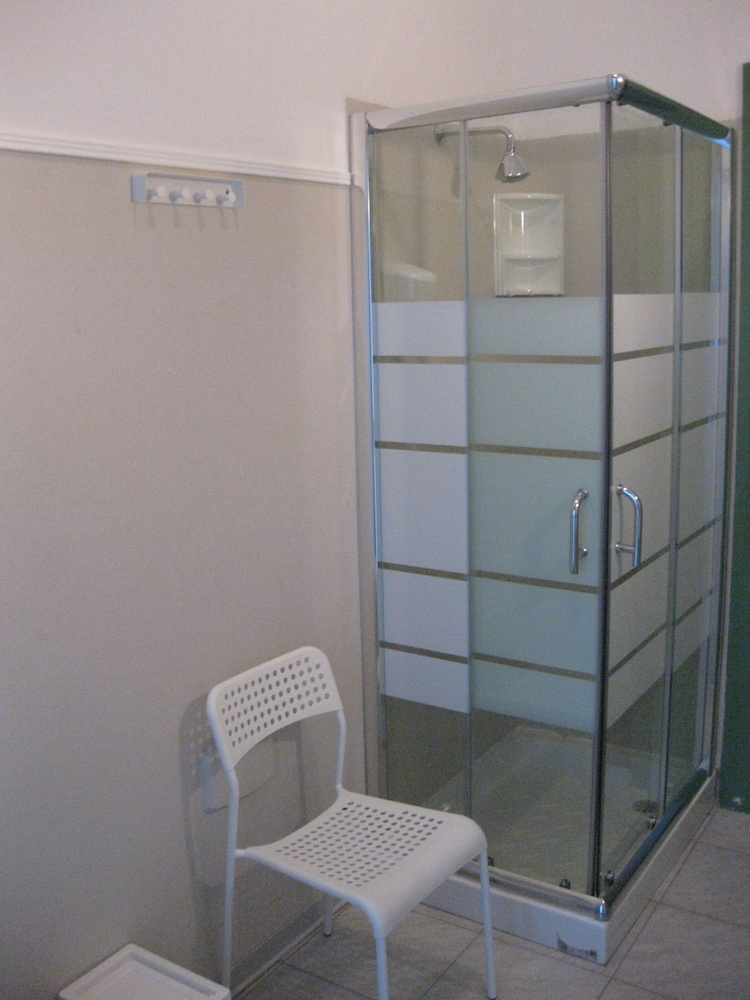 Low Cost Ferrara 22/26