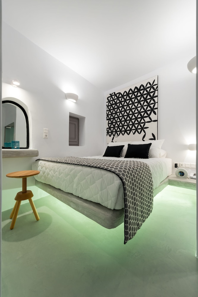 MODERNITY SUITES 45/65