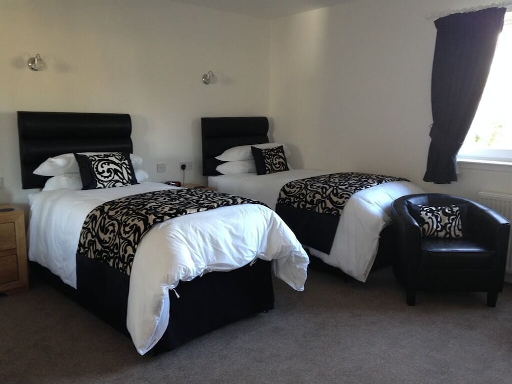 Rosebank Guest House 30/50