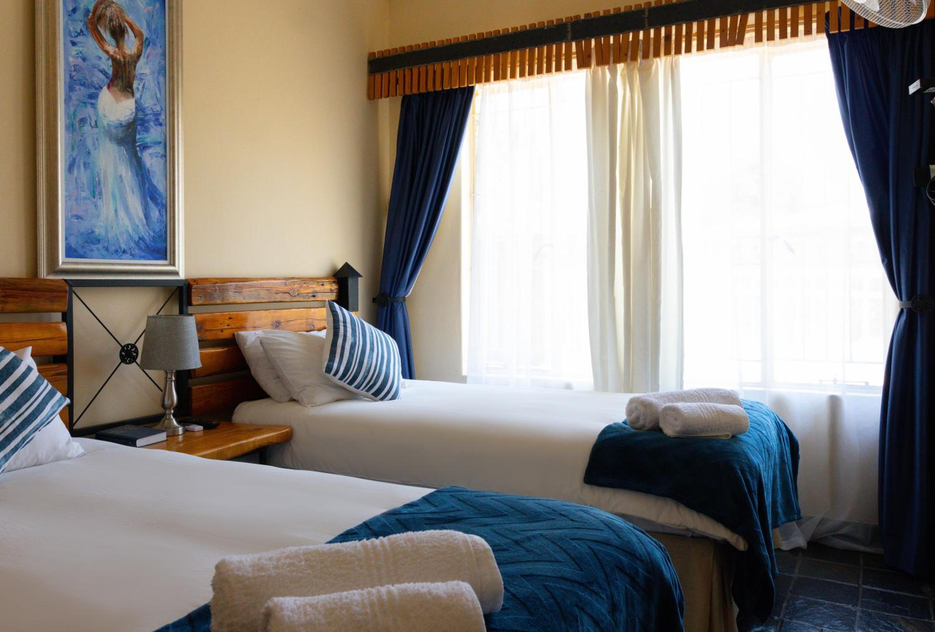 Room, Twin Beds