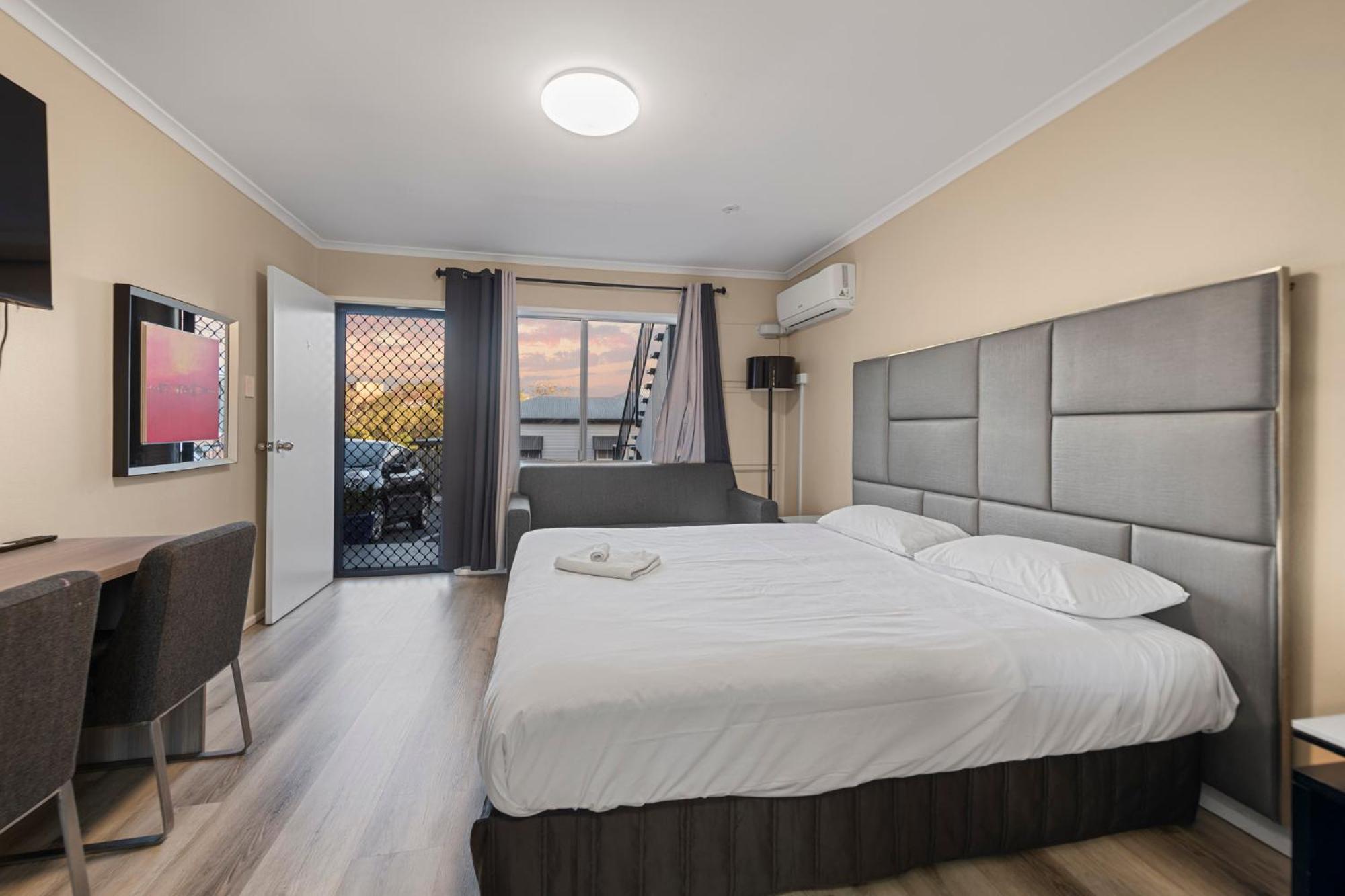Room at Southbank Motel, BRISBANE