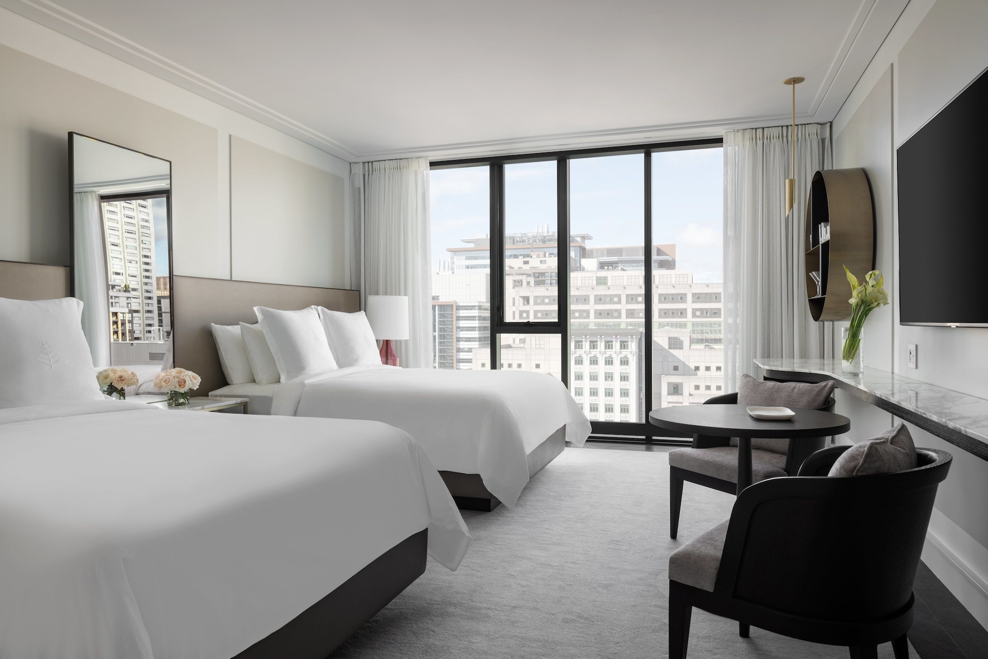 DELUXE, 2 QUEEN BEDS, ACCESSIBLE