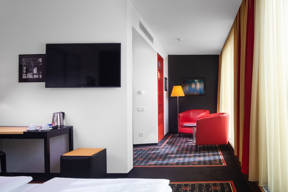 OREA Hotel Angelo Praha 45/61