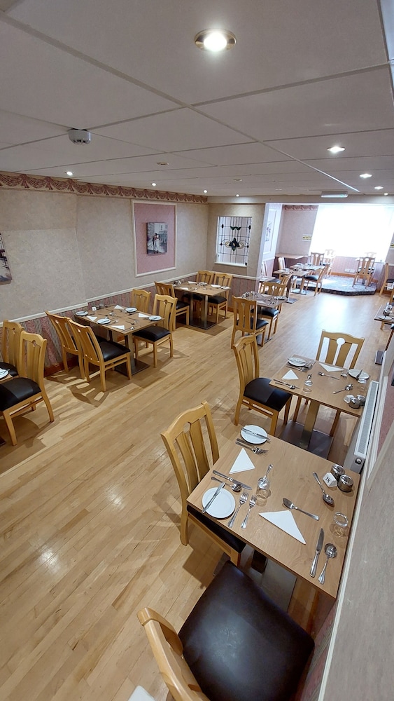 White Heather Hotel 44/50
