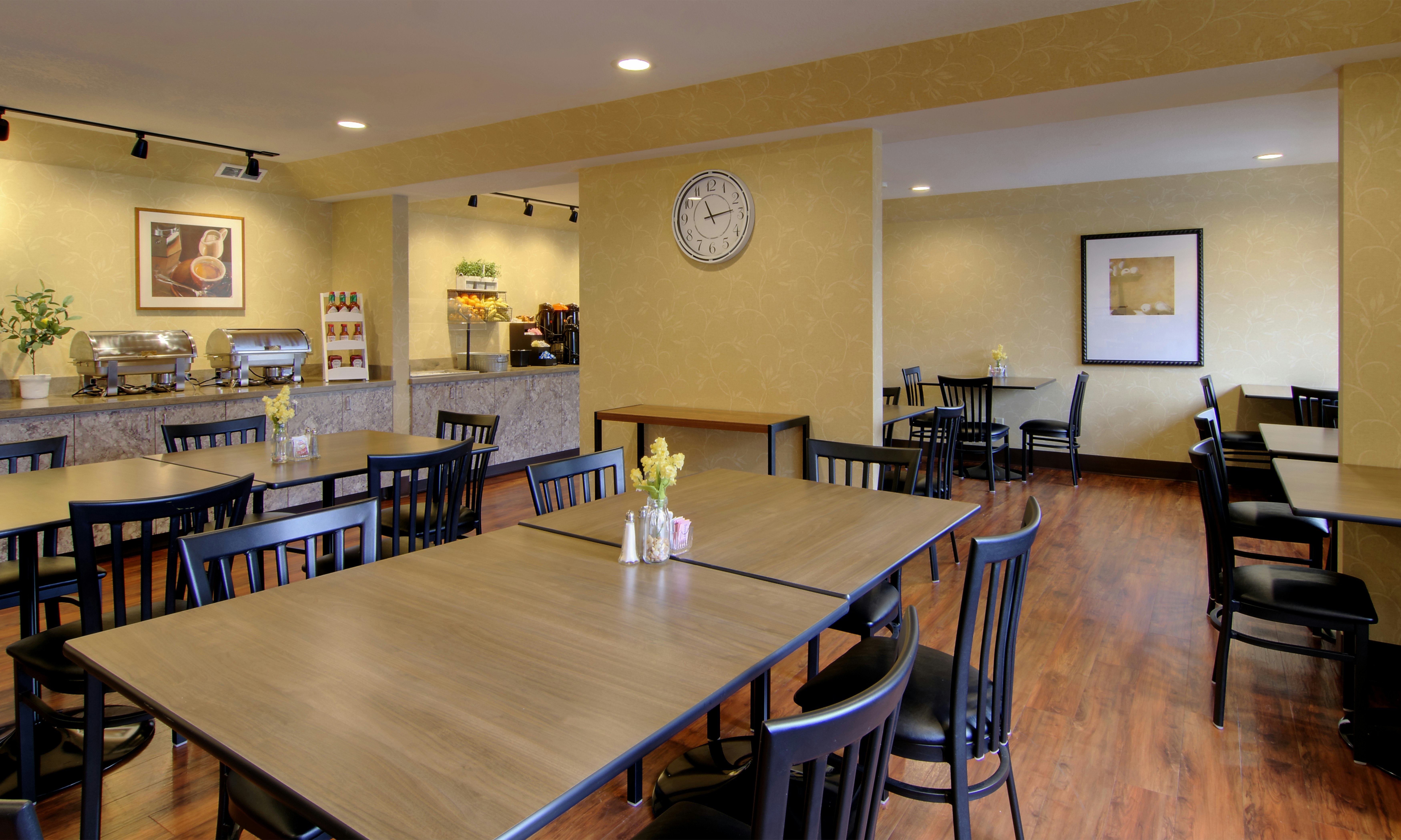 Phoenix Inn Suites South Salem 39/57