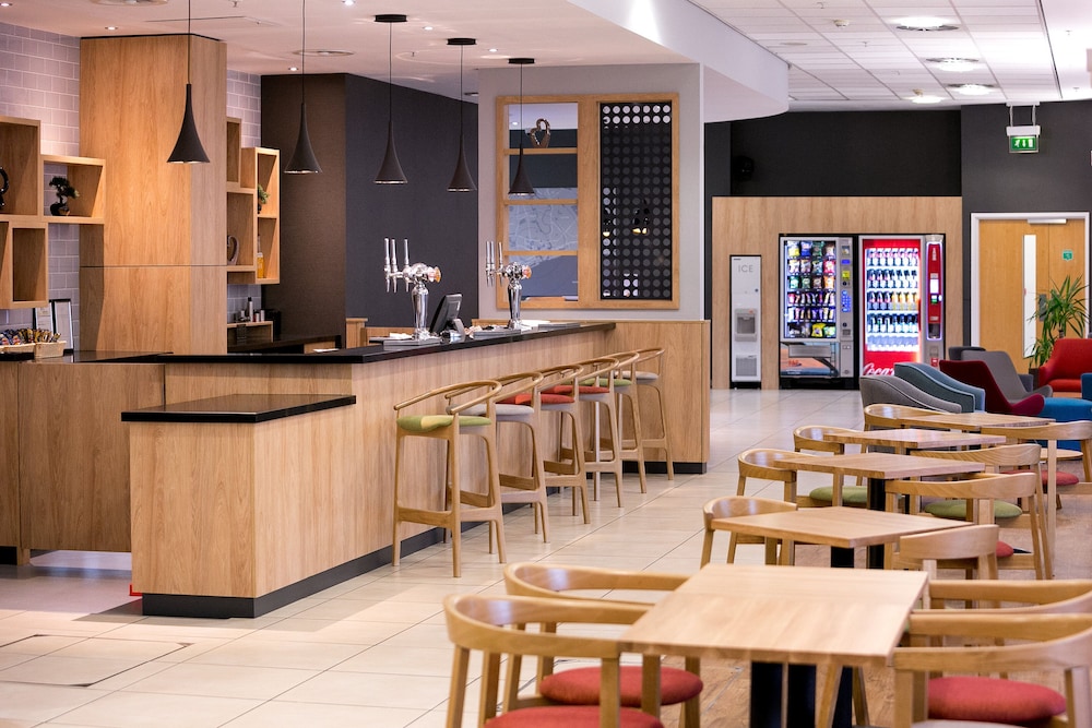 Holiday Inn Express Hull City Centre 6/67