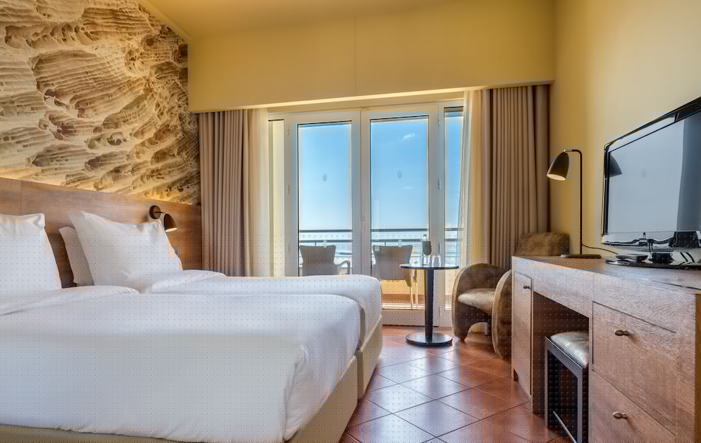Calheta Beach by Savoy Signature 25/79