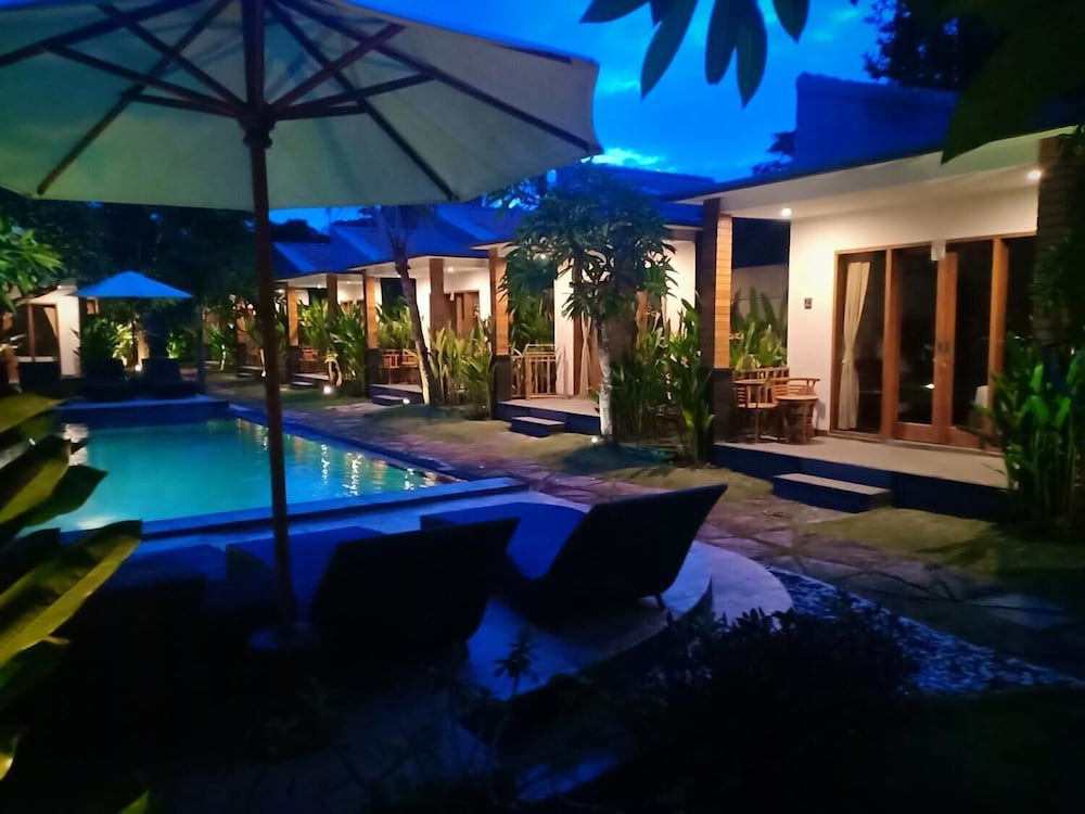 Singabu Bungalows 33/50