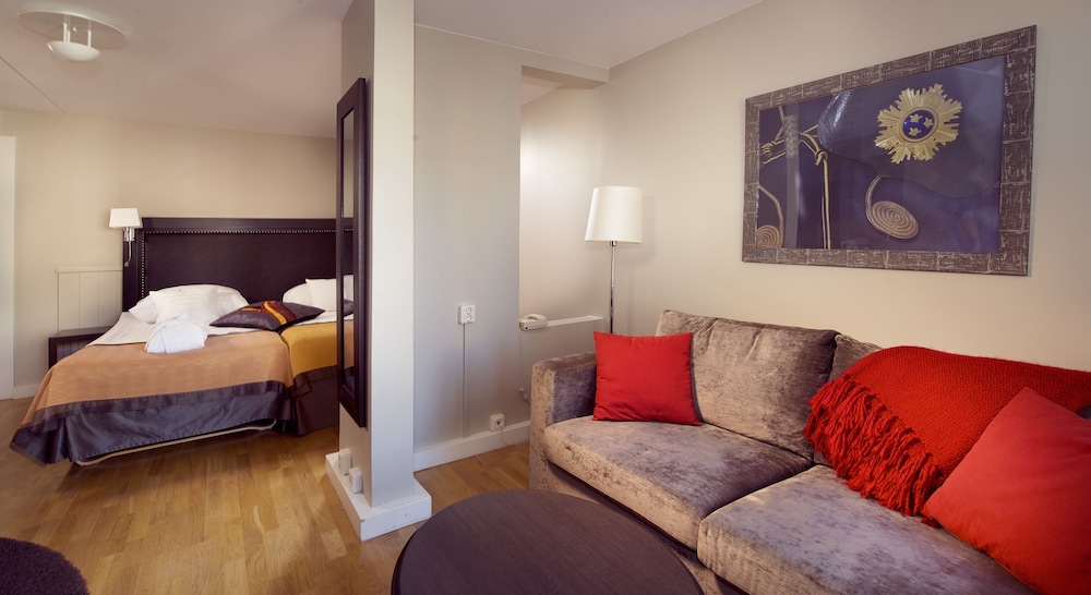Home Hotel Tapto 19/58