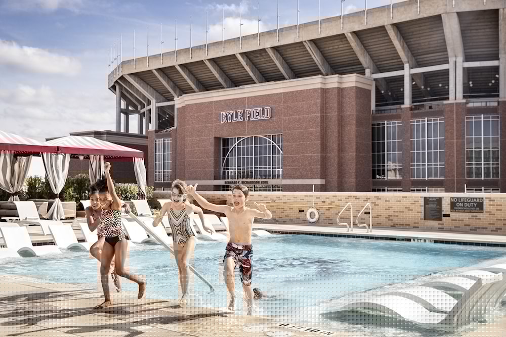 Texas A&M Hotel And Conference Center 1/63