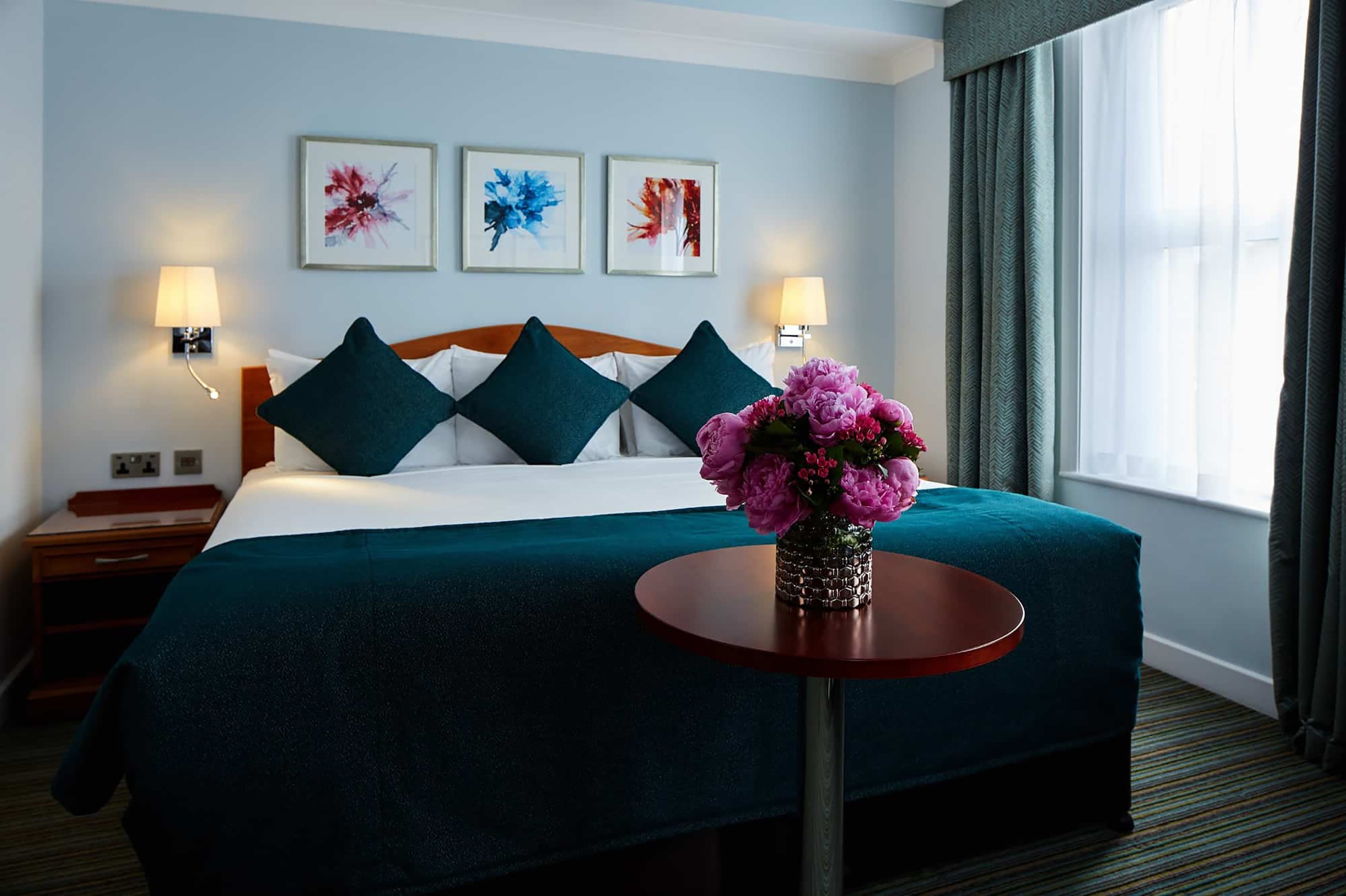Rembrandt Hotel 60/82