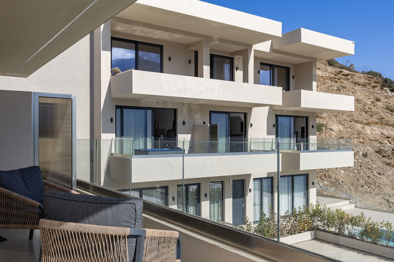 Celeste Bali Suites 7/42