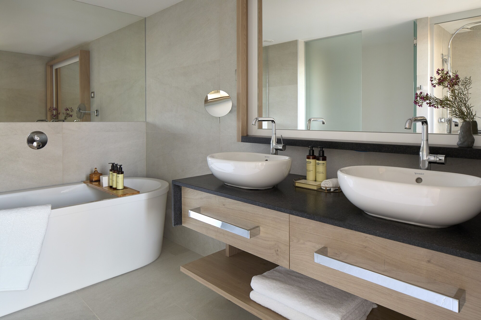 Ultimate, Me, Penthouse, Twin Beds, Hot Tub, ME Barcelona 4/5