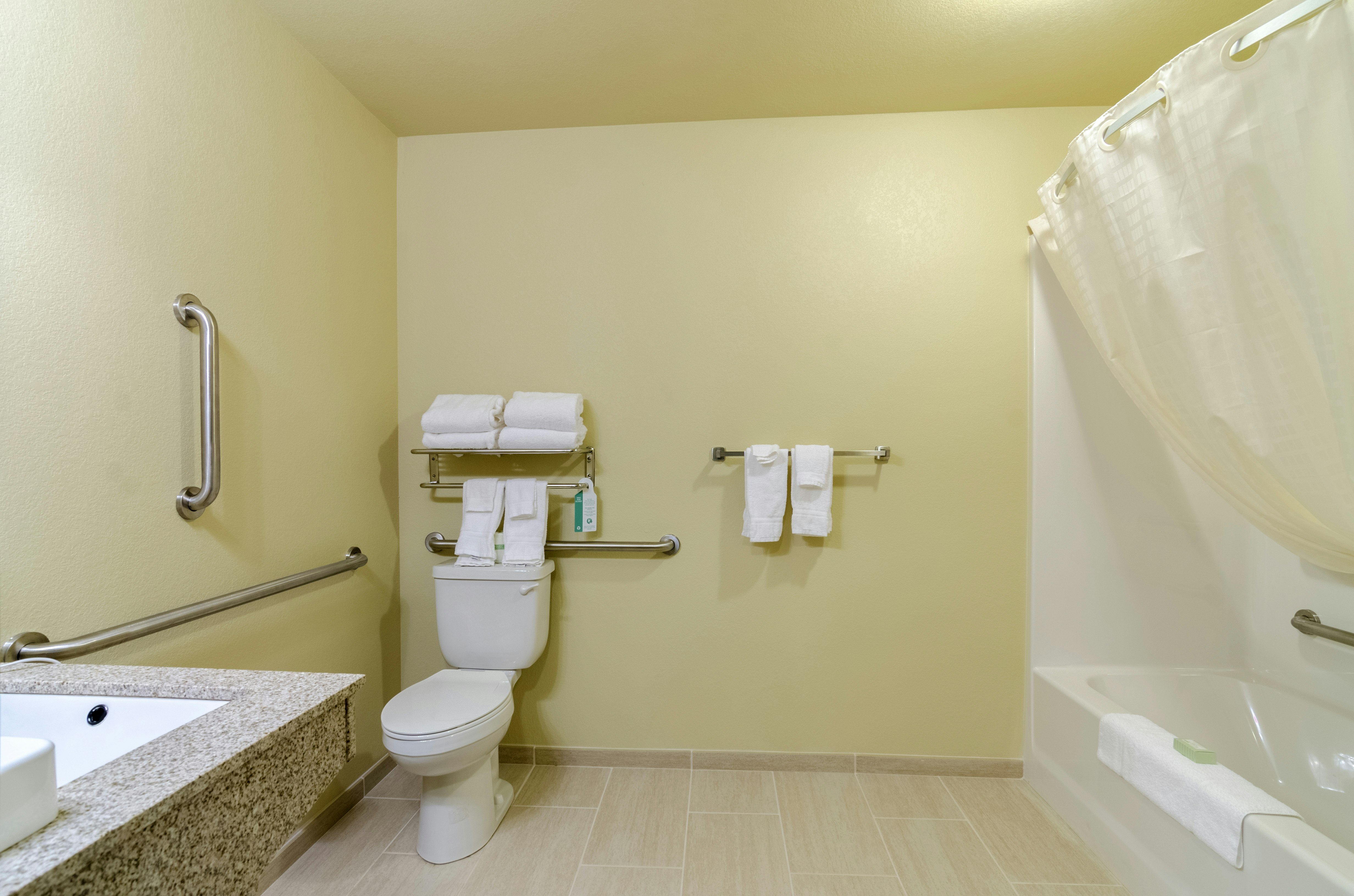 Cobblestone Inn & Suites - Oberlin 52/57