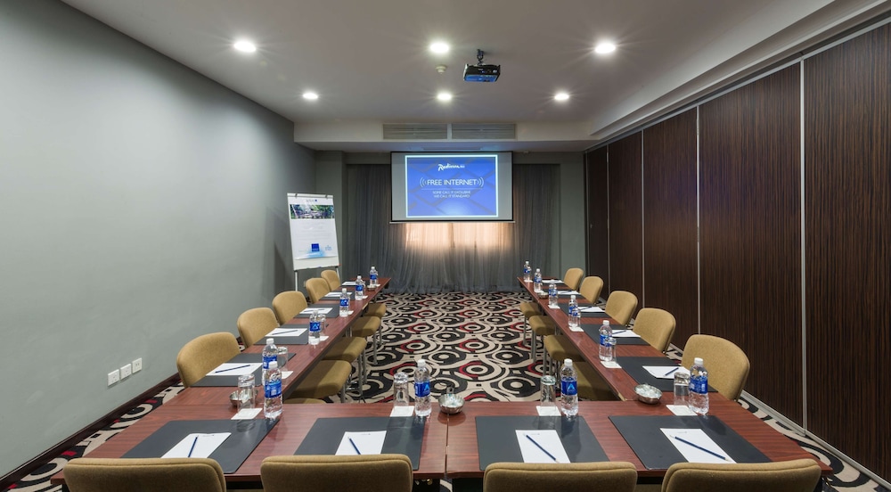 RADISSON BLU HOTEL, LUSAKA 38/49