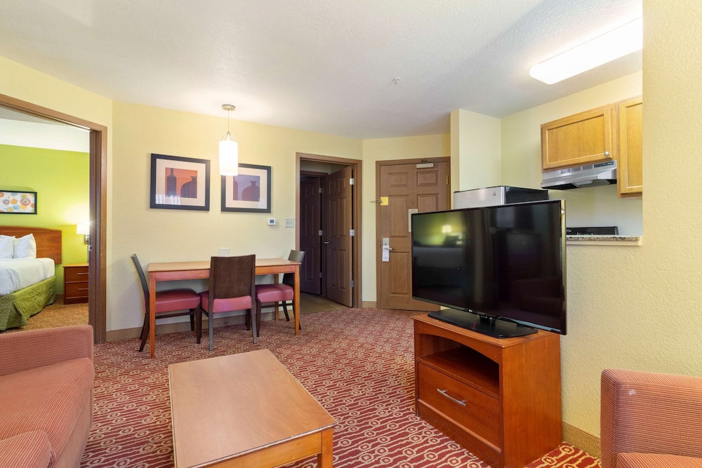 Towneplace Suites By Marriott Virginia Beach 37/55