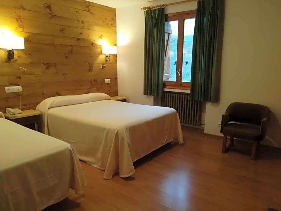 Hotel Vicente 14/59
