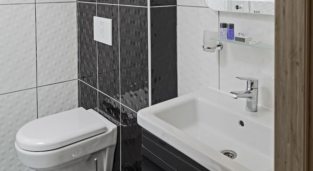 Demir Suite Hotel 36/38