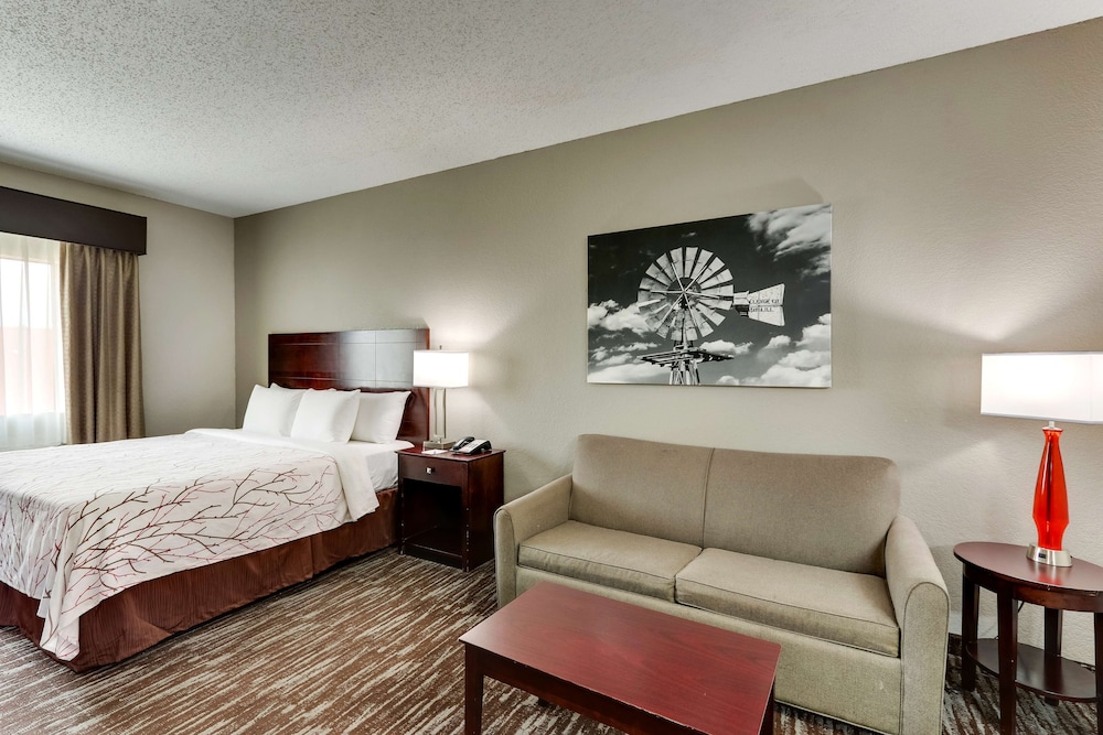 Best Western Plus University Inn and Suites 7/34