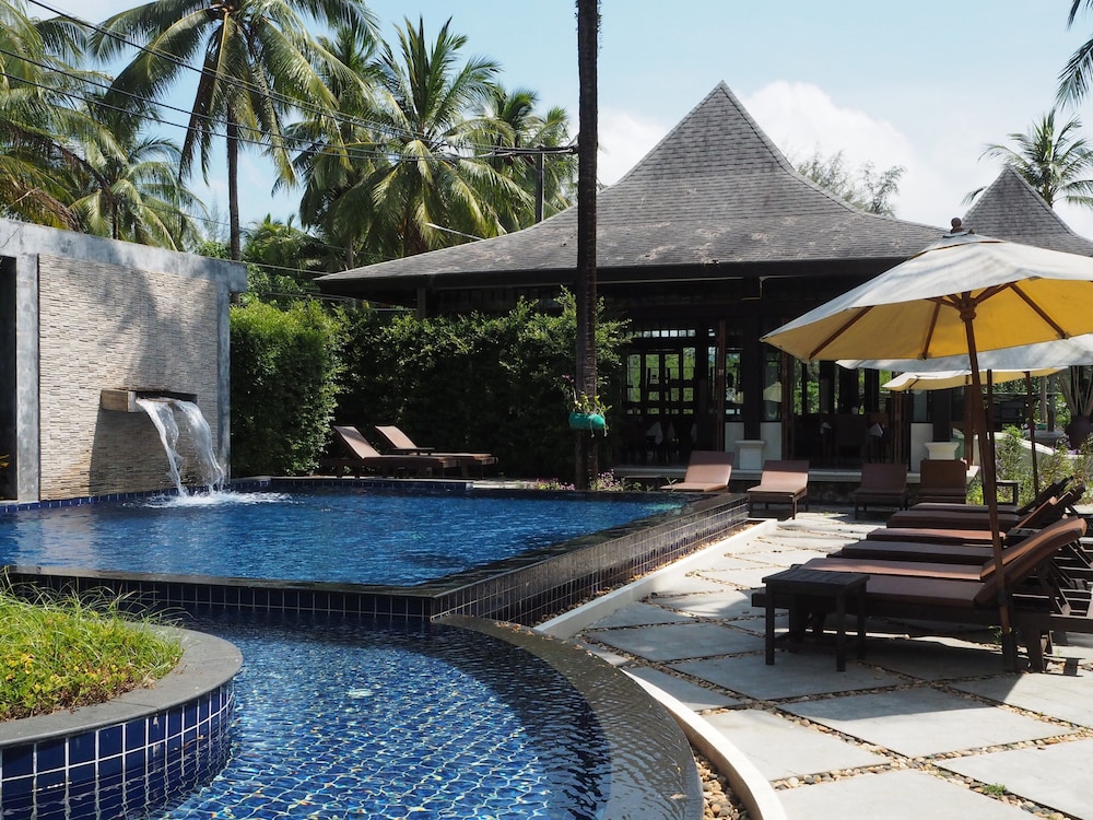 Khao Lak Blue Lagoon Resort 33/42